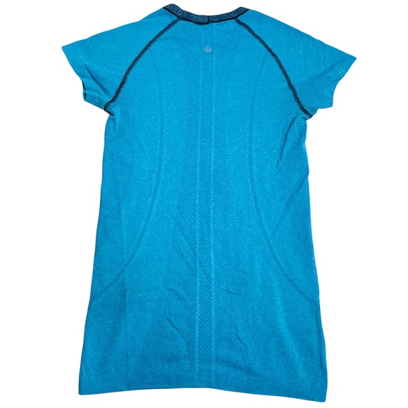 Lululemon Swiftly Tech Blue T Shirt - Picture 4 of 4